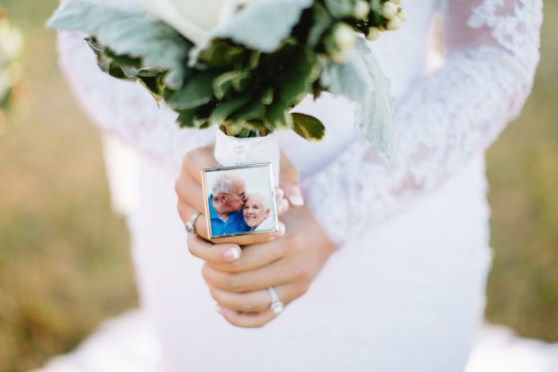 View More: http://ericaserranophotography.pass.us/grayson-and-katie-wedding